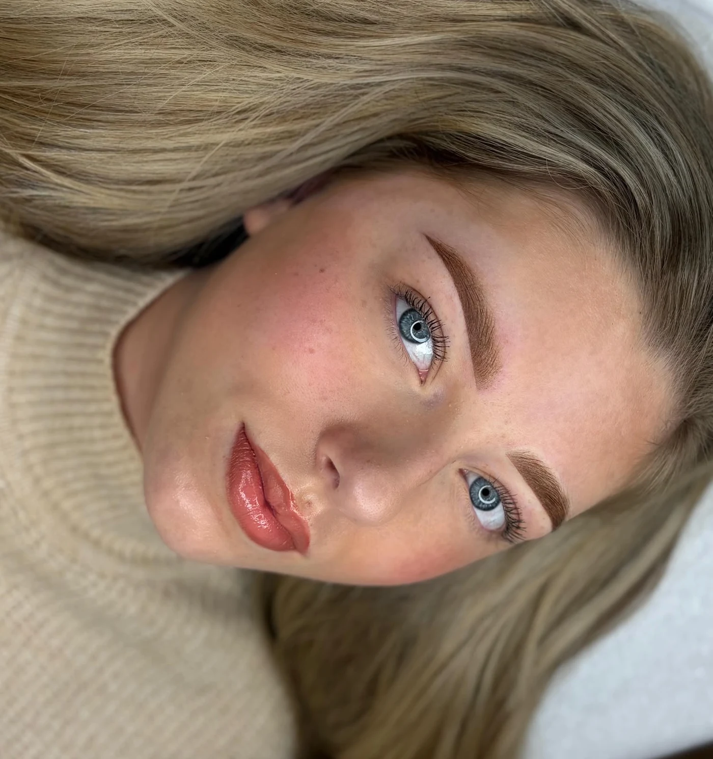 Resultaat na een powderbrows behandeling bij By Shay